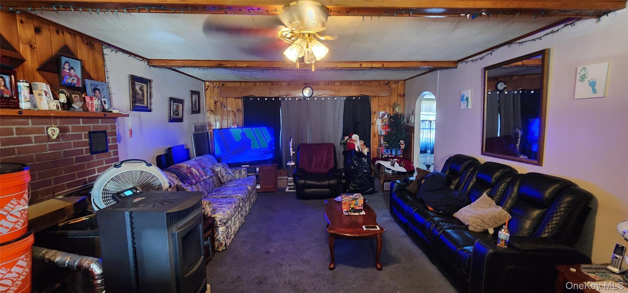 5 Johnson Lane, Sparrowbush, NY 12780