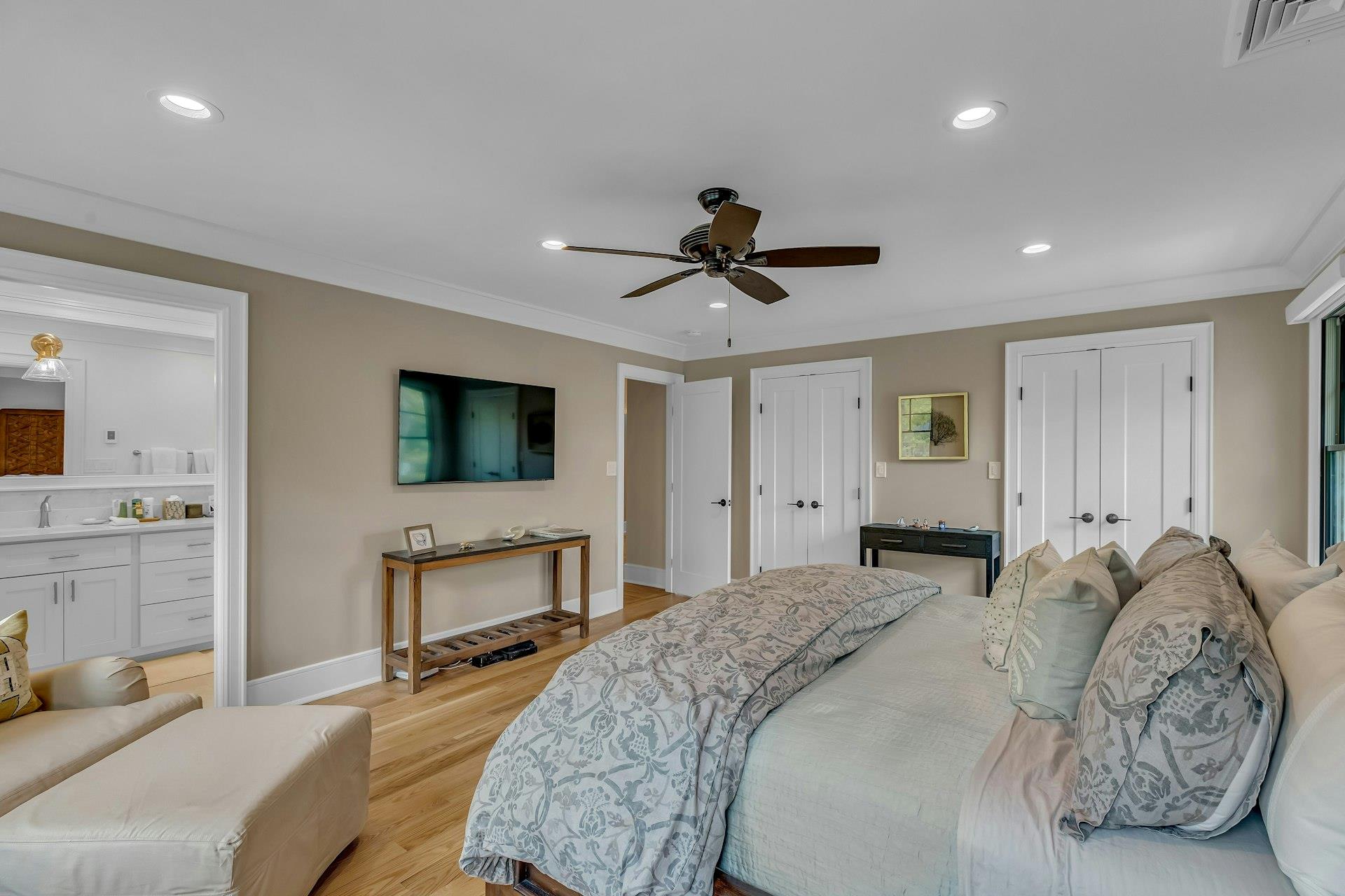 18 Sea Gate Avenue, Westhampton, NY 11977