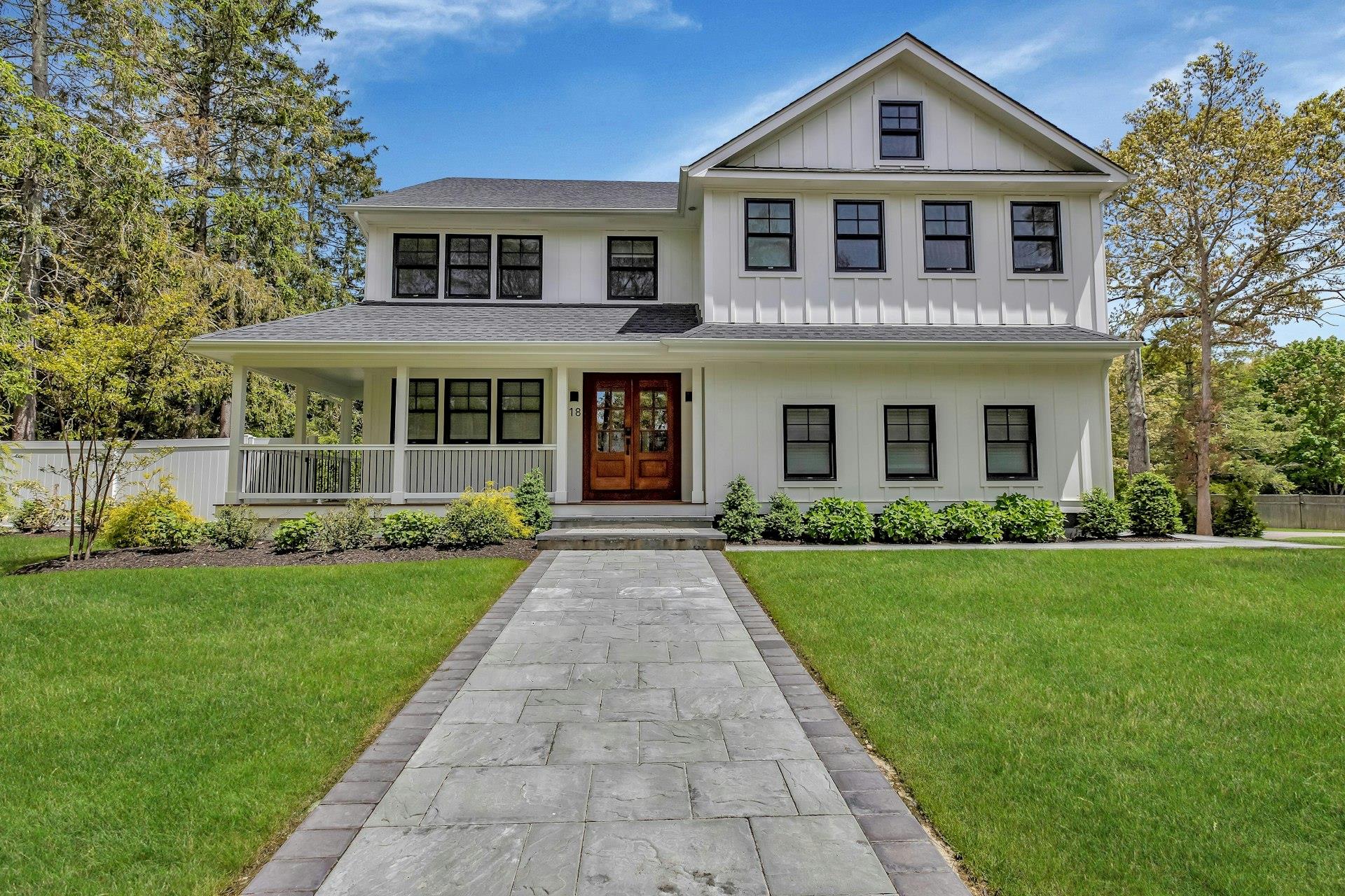 18 Sea Gate Avenue, Westhampton, NY 11977