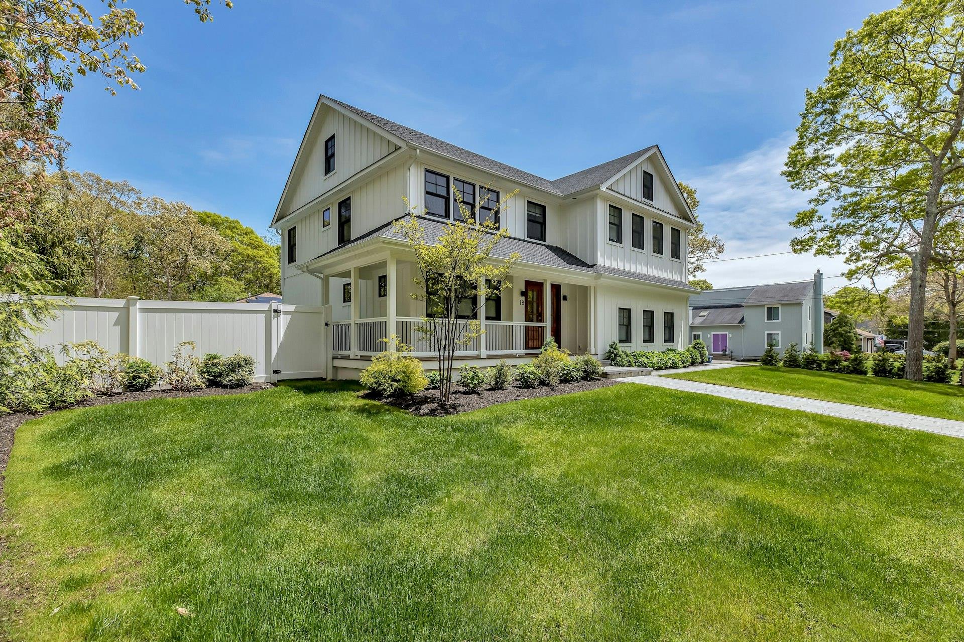18 Sea Gate Avenue, Westhampton, NY 11977