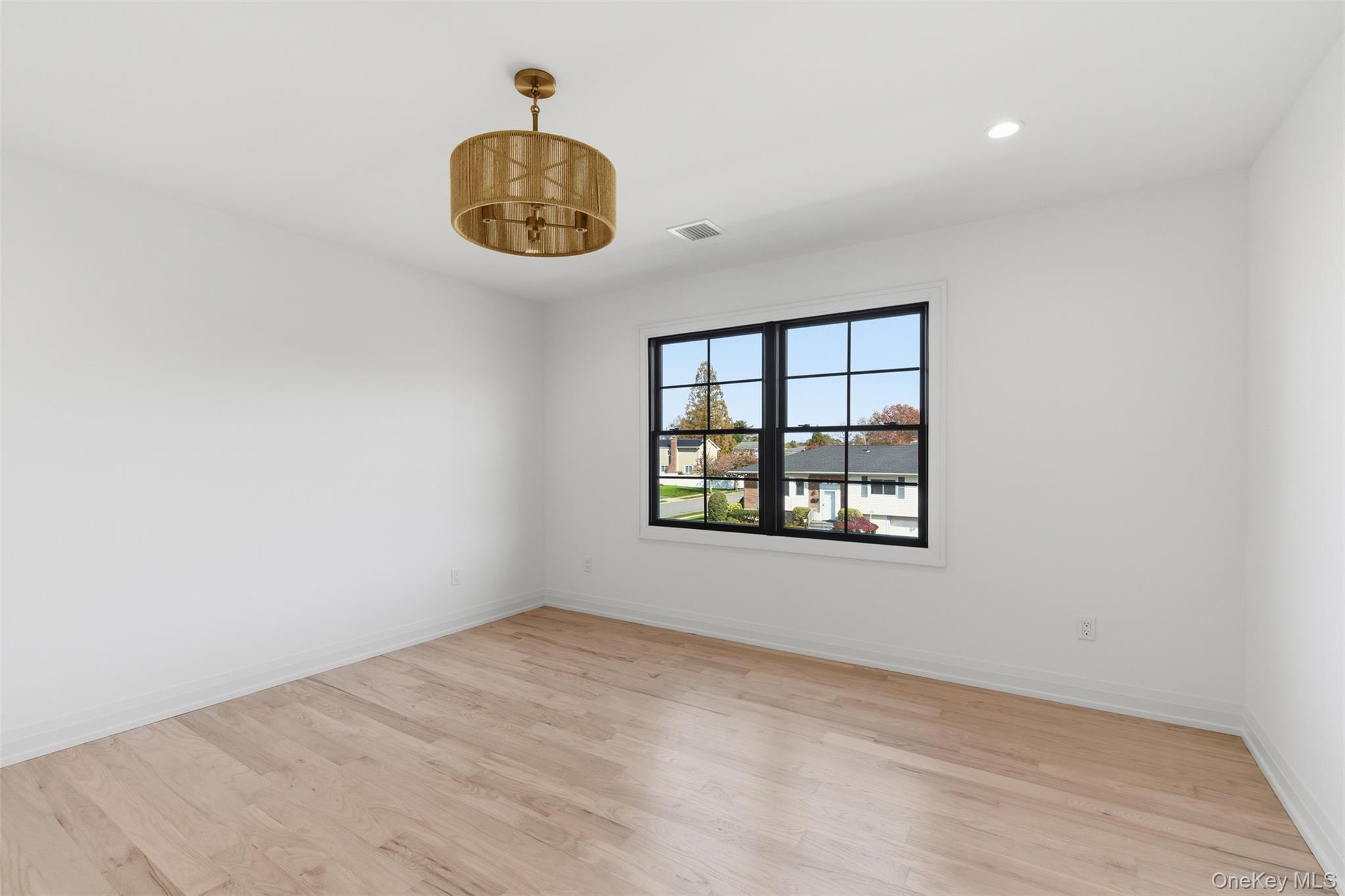 3 Westchester Avenue, Jericho, NY 11753