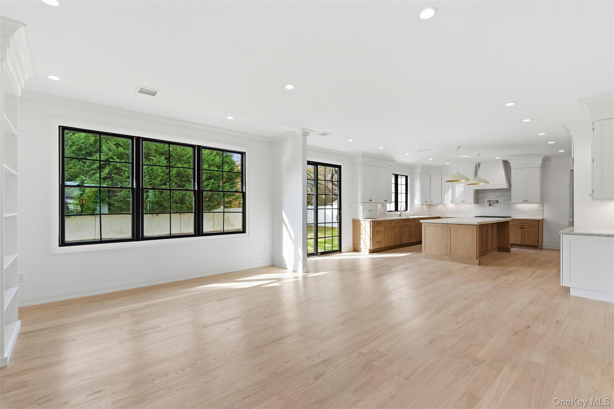 3 Westchester Avenue, Jericho, NY 11753