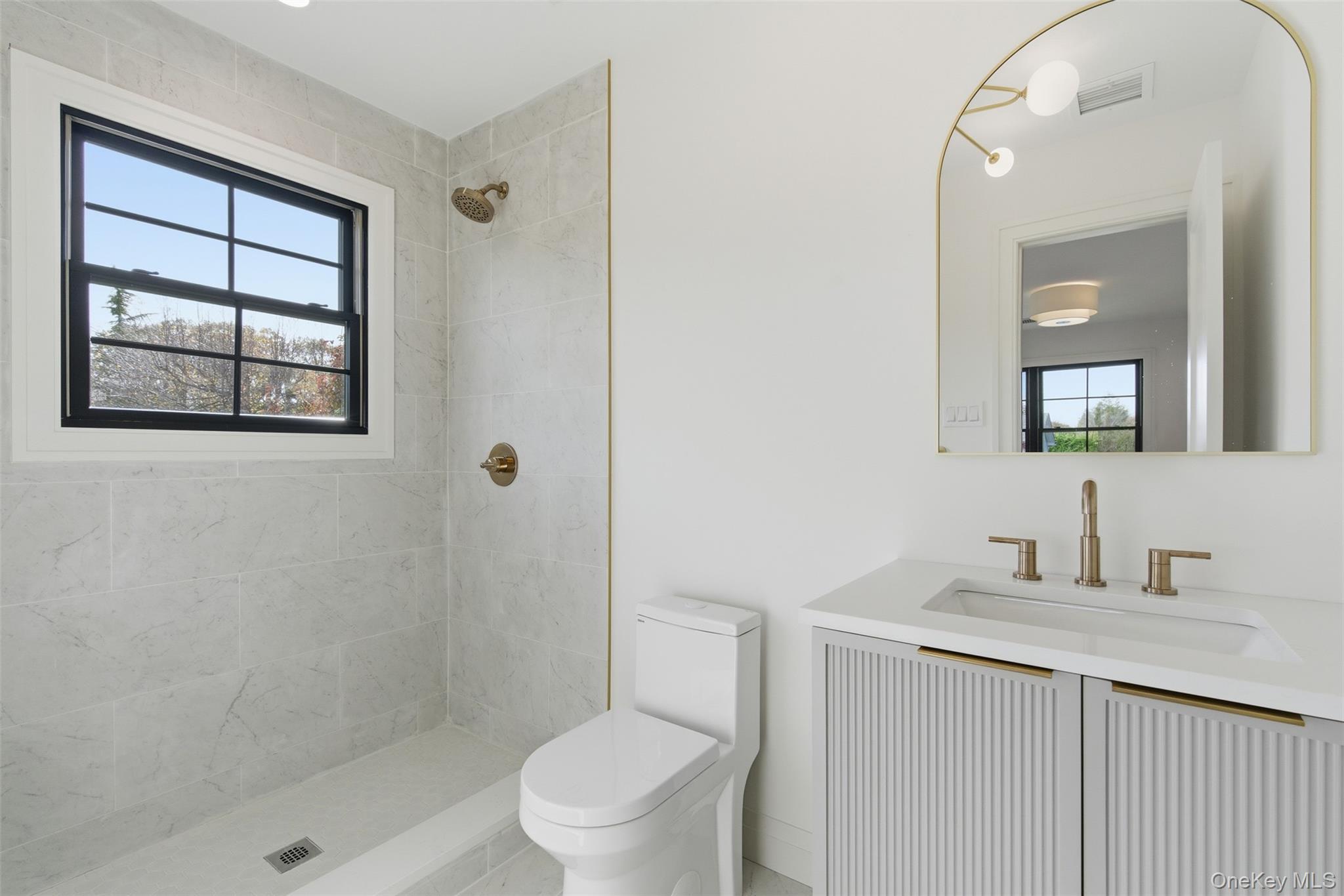 3 Westchester Avenue, Jericho, NY 11753