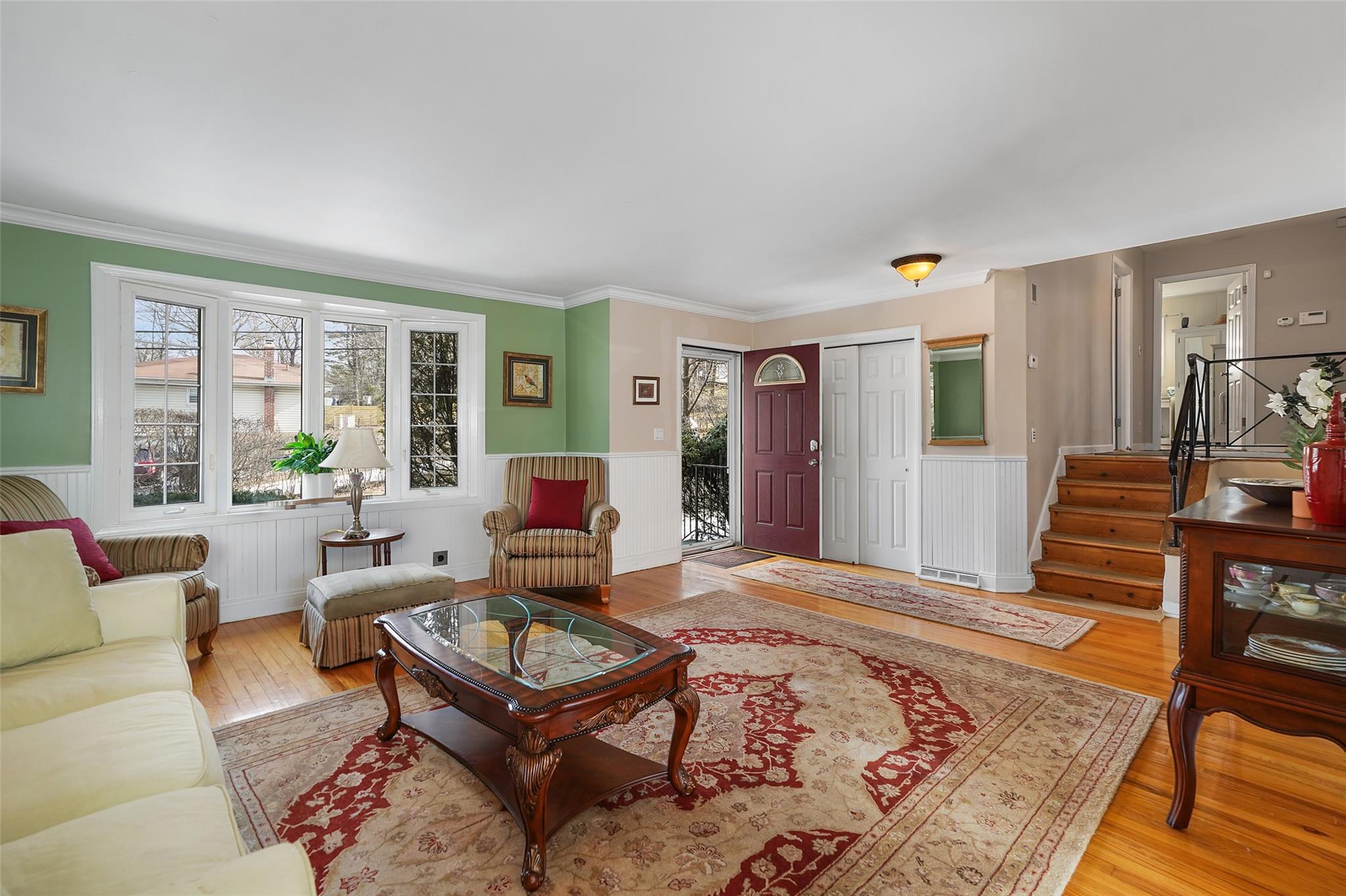1 Skytop Road, Scarsdale, NY 10583