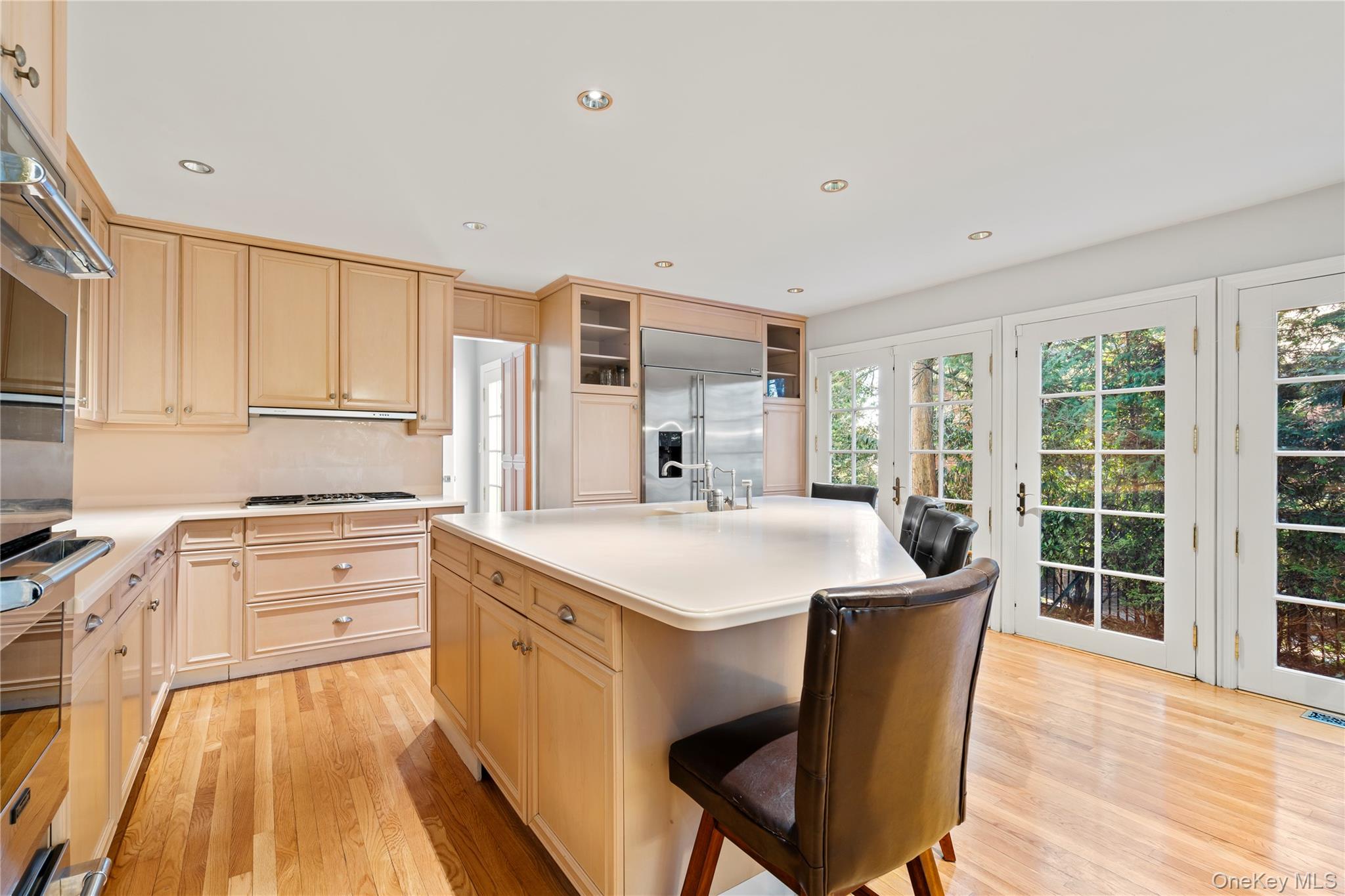 41 Amherst Road, Great Neck, NY 11021