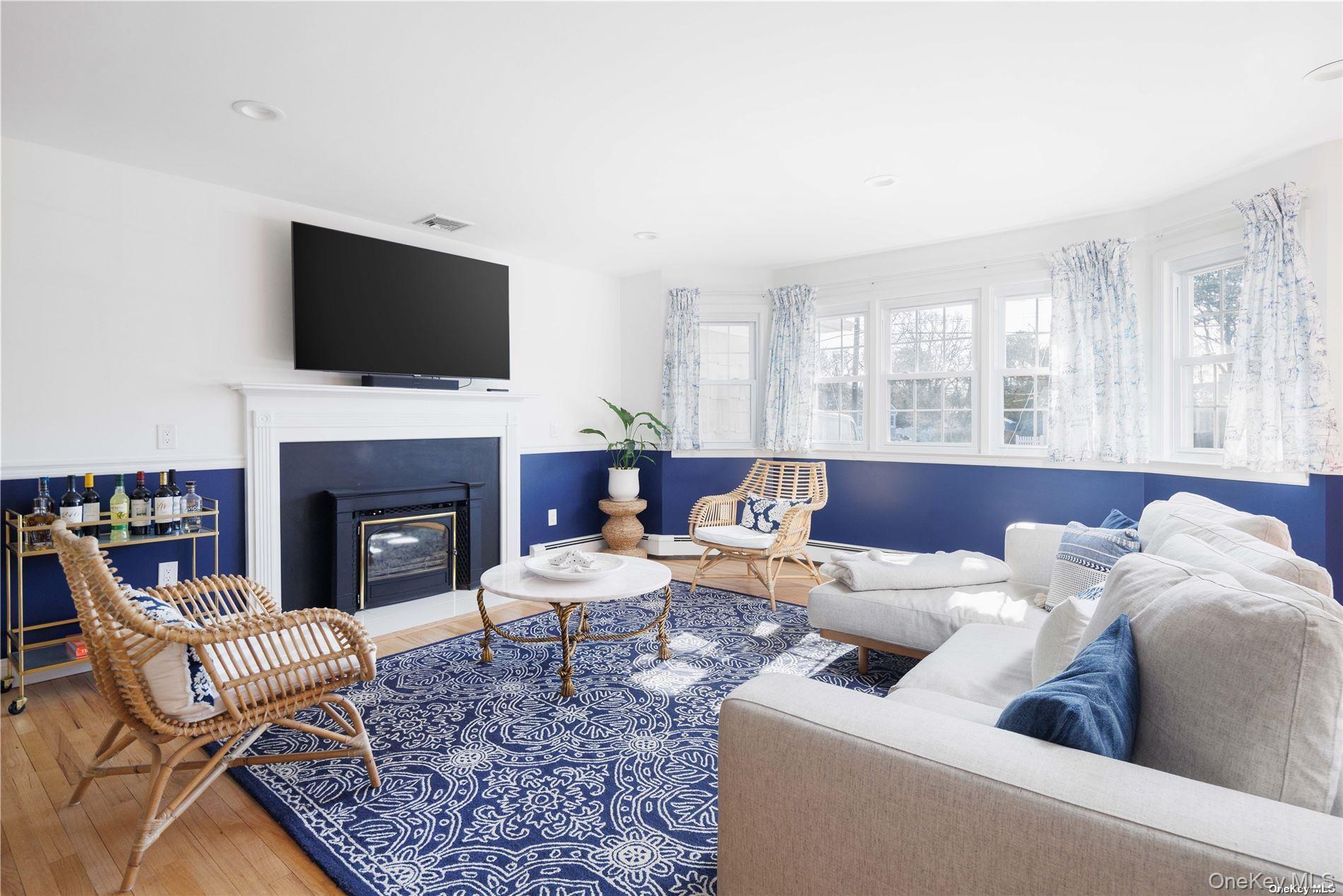 129 Lynncliff Road, Hampton Bays, NY 11946