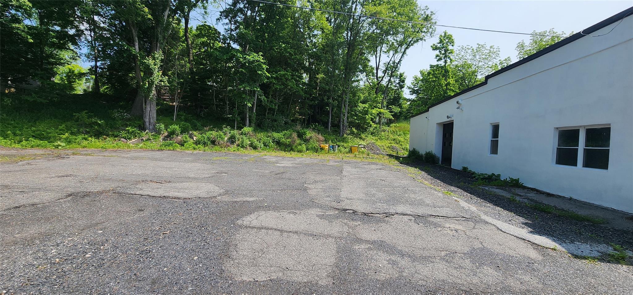 2420 State Route 52, Pine Bush, NY 12566