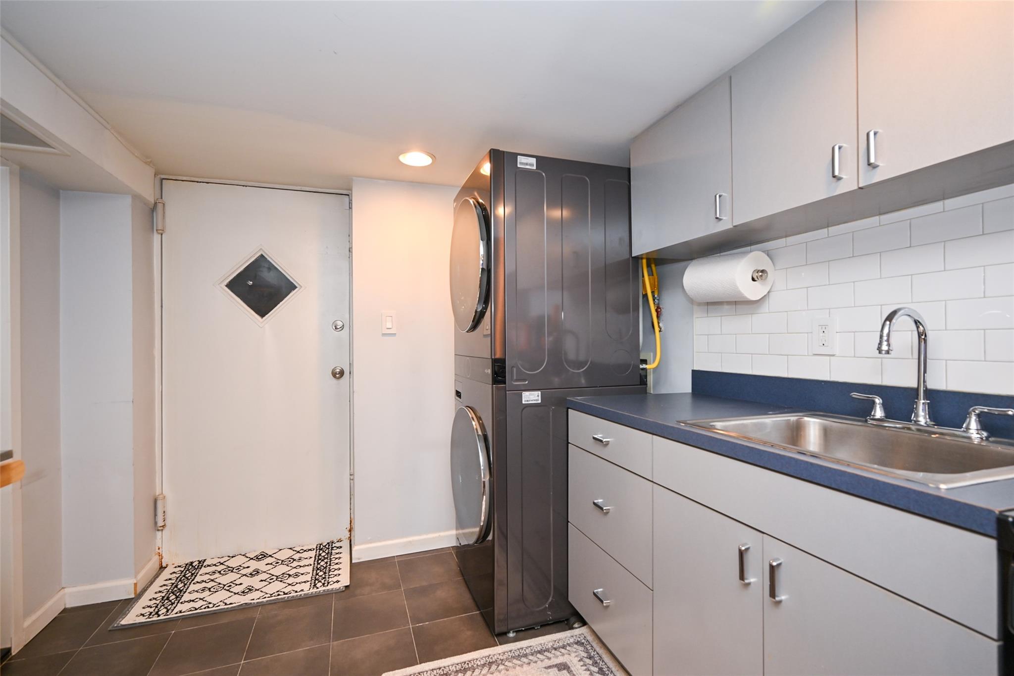 195-21 Station Road, Flushing, NY 11358