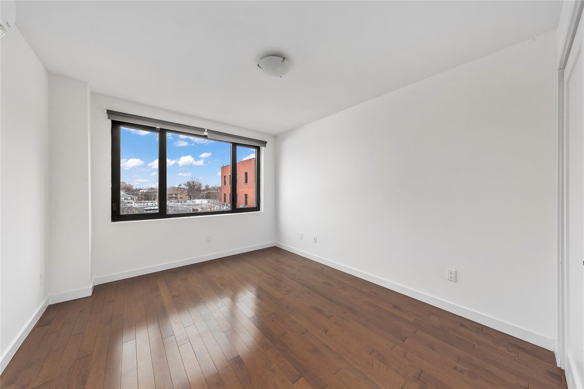 43-12 214 Place # 4B, Bayside, NY 11361