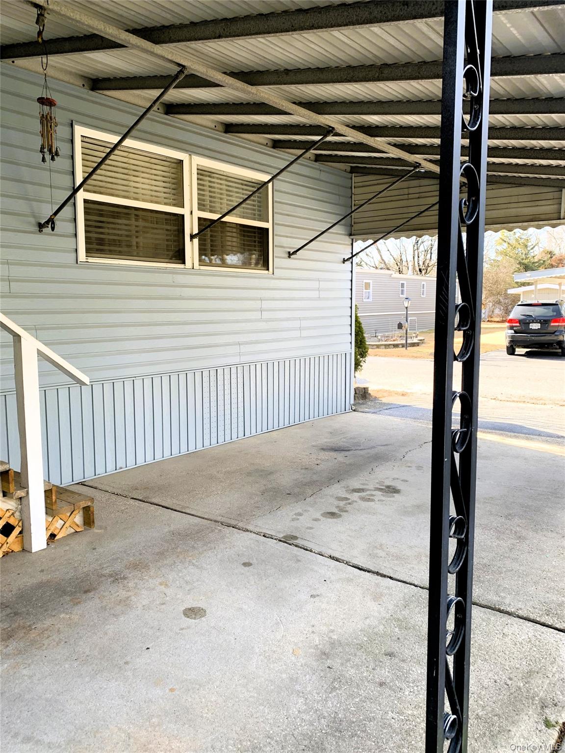 7 Betsy Ross Drive NW, Bohemia, NY 11716