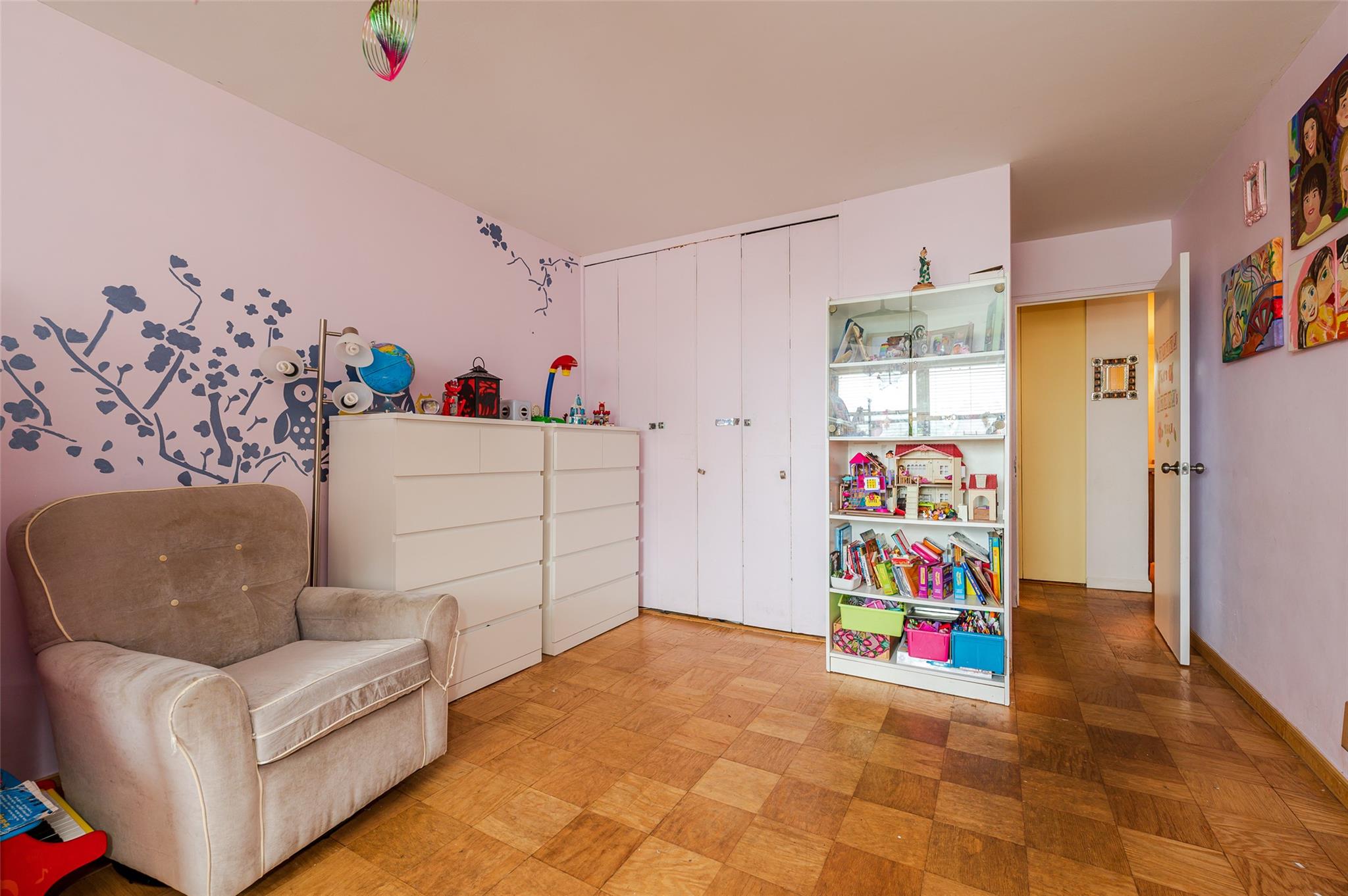 70-25 Yellowstone Boulevard # 7U, Forest Hills, NY 11375