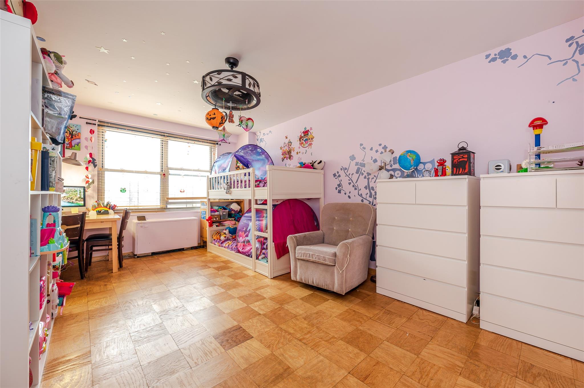 70-25 Yellowstone Boulevard # 7U, Forest Hills, NY 11375