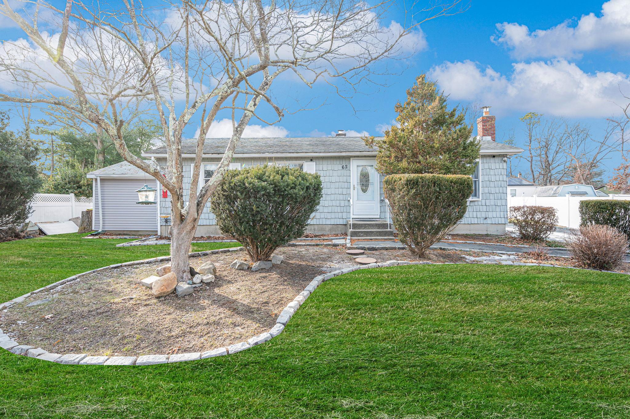 62 Cranford Boulevard, Mastic, NY 11950