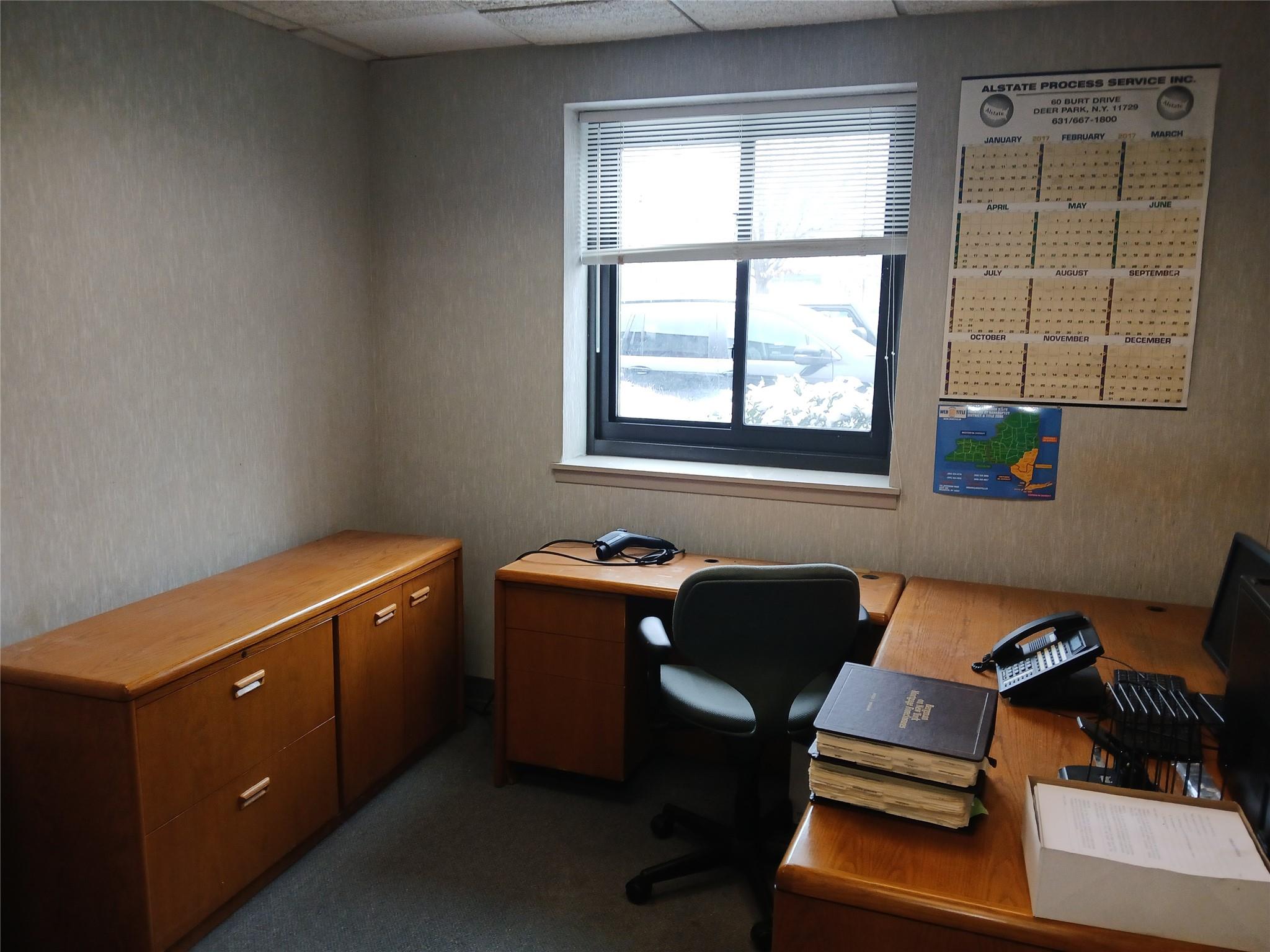 242 Drexel Avenue # 4, Westbury, NY 11590