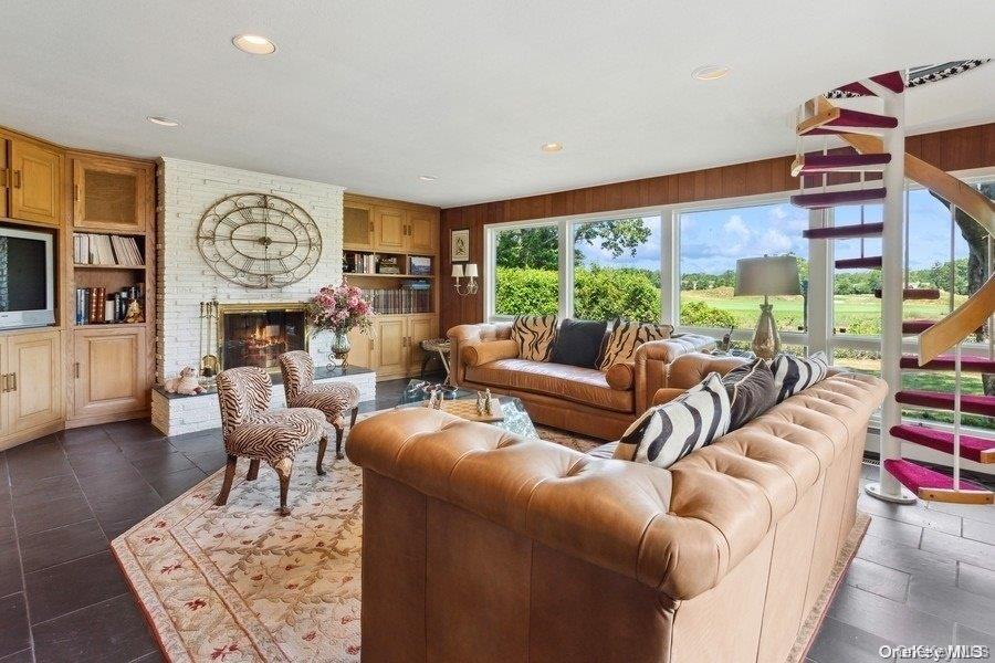 30 Thixton Drive, Hewlett Harbor, NY 11557