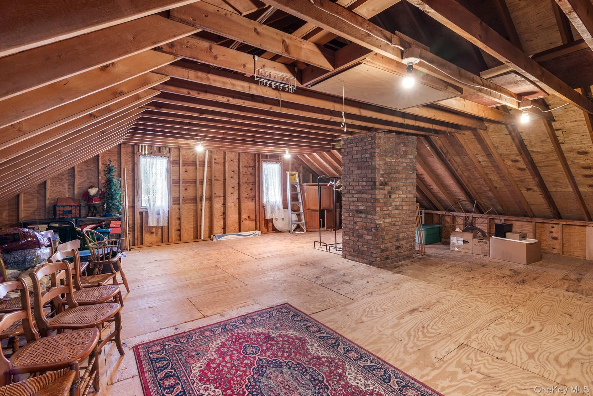 13 West End Avenue, East Quogue, NY 11942