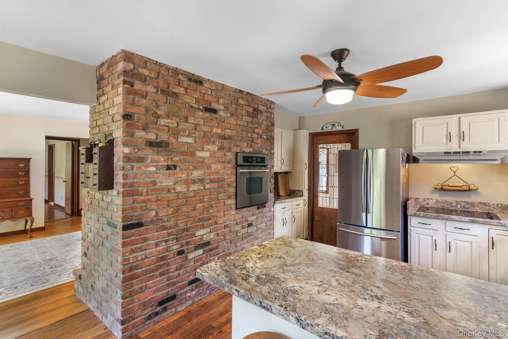 13 West End Avenue, East Quogue, NY 11942