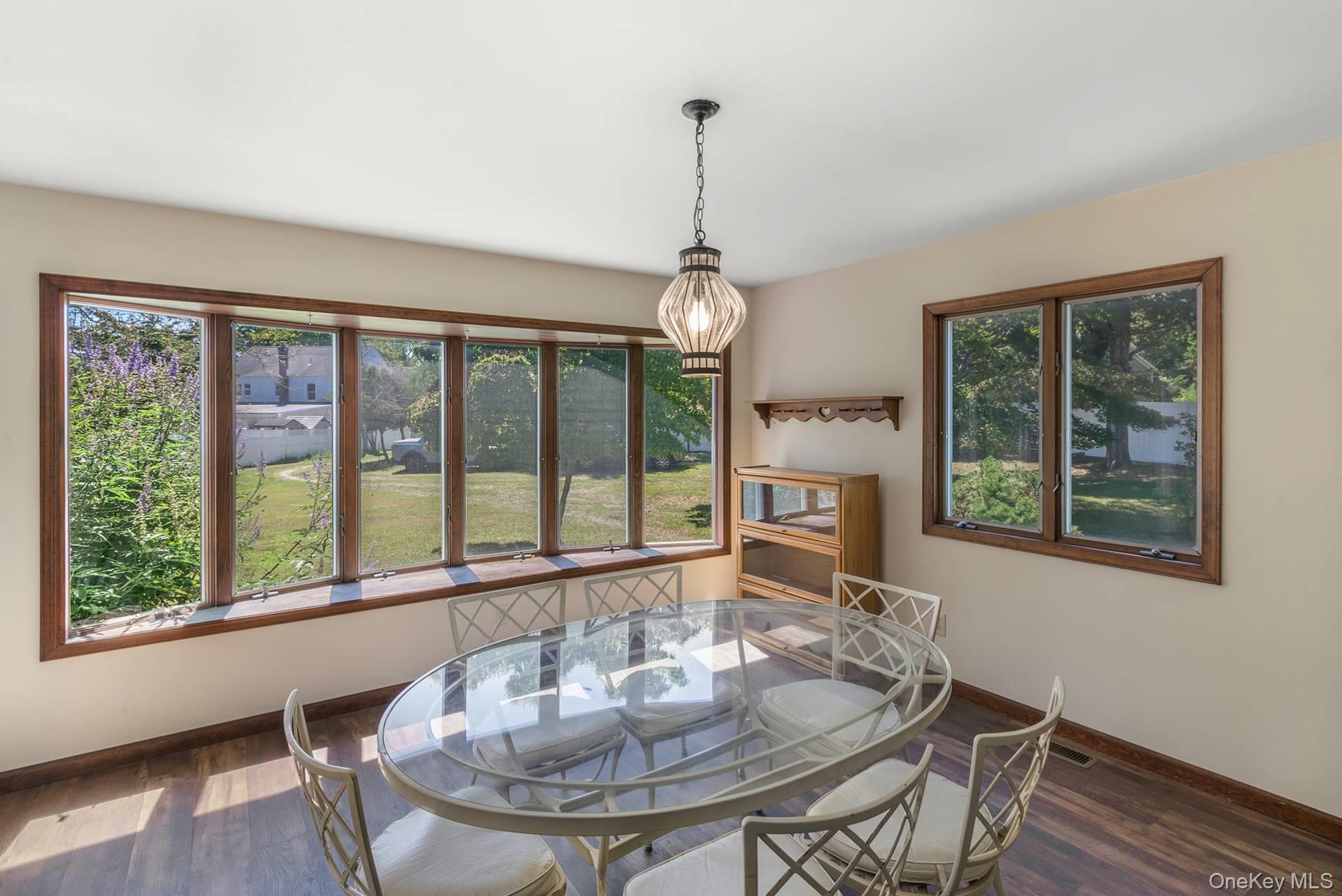 13 West End Avenue, East Quogue, NY 11942