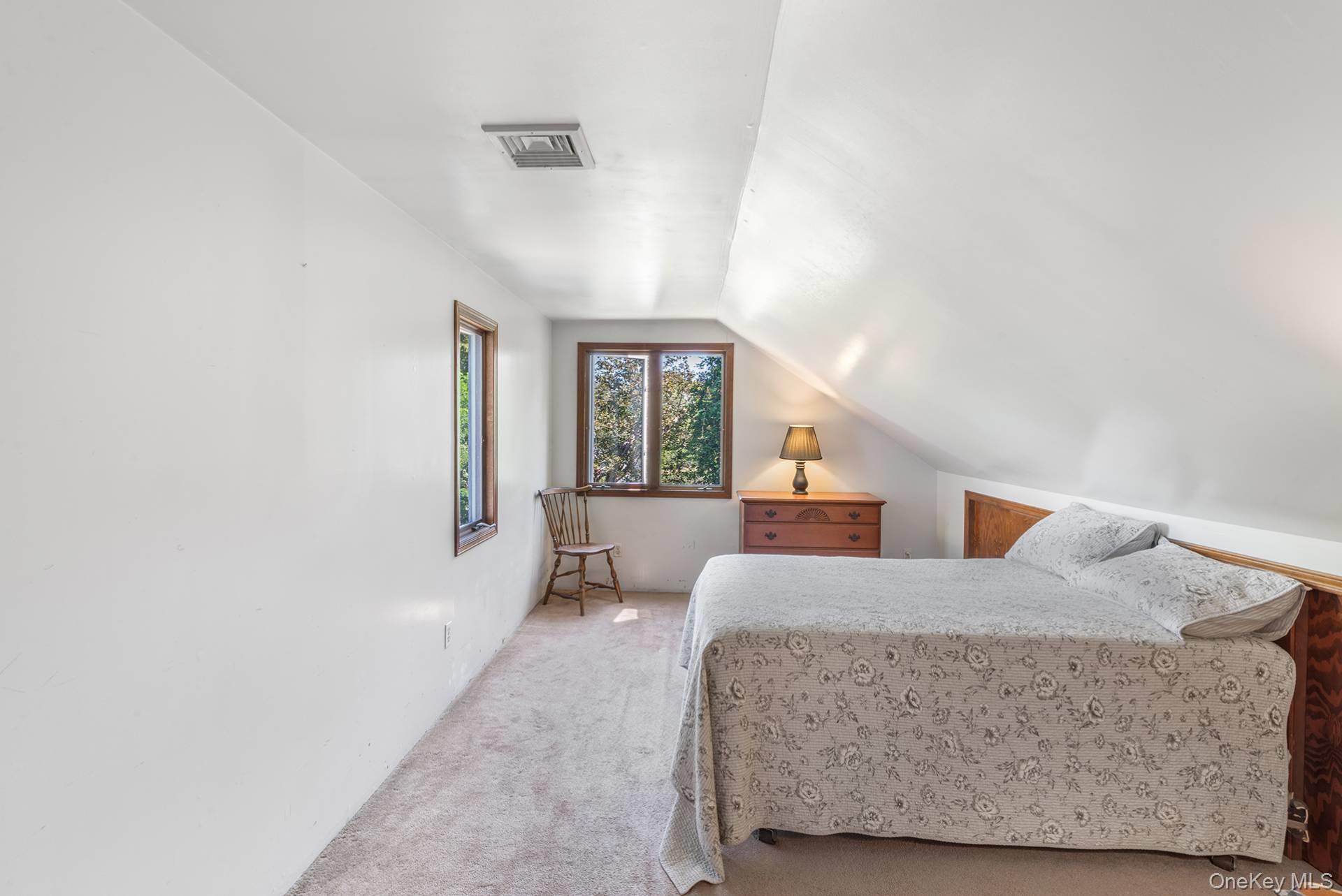 13 West End Avenue, East Quogue, NY 11942