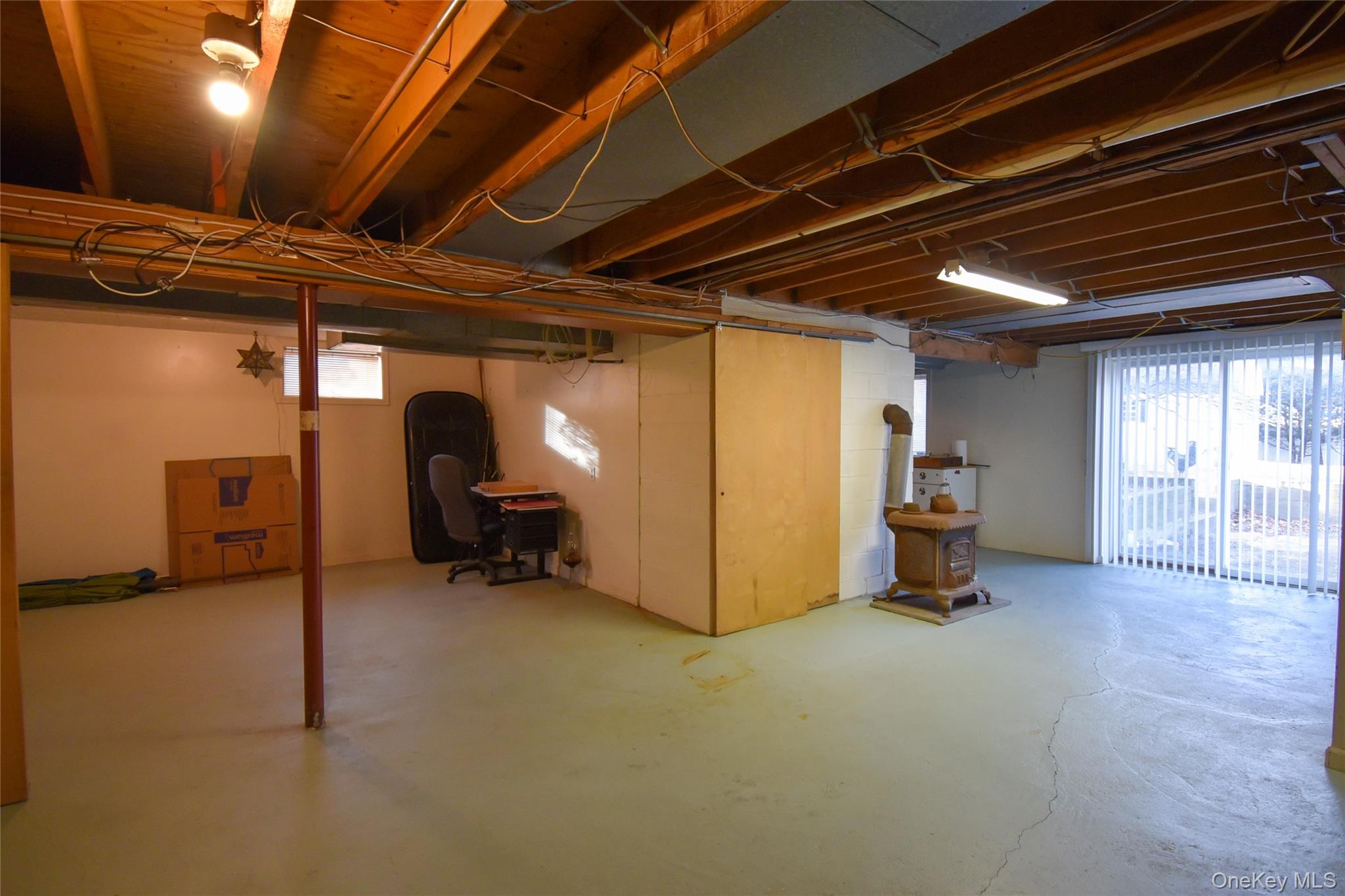 13 West End Avenue, East Quogue, NY 11942