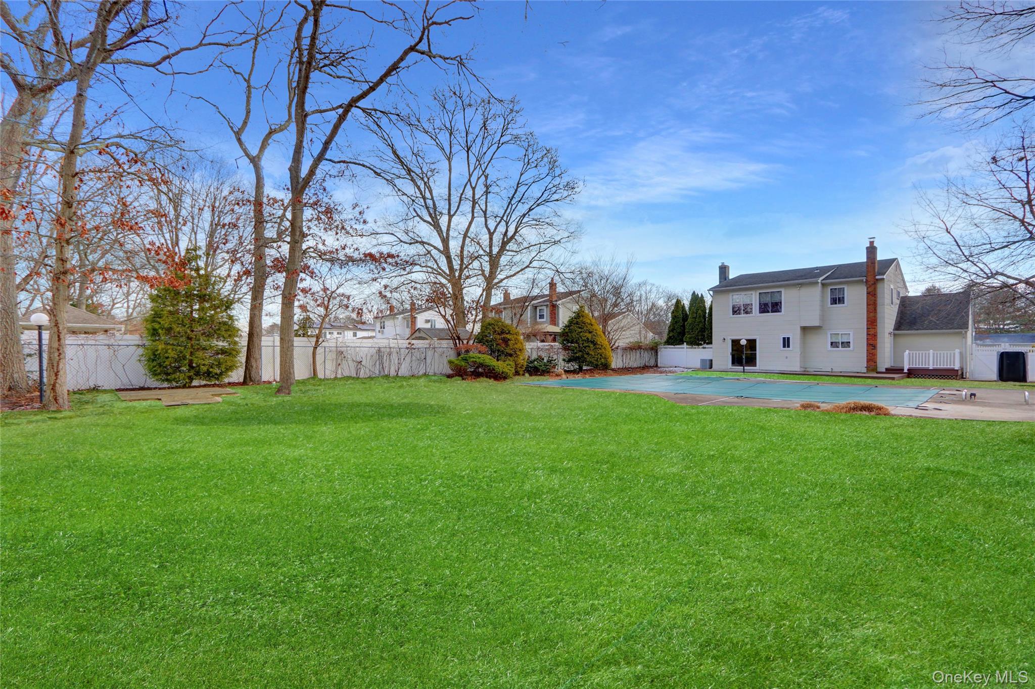 475 Joan Street, Ronkonkoma, NY 11779