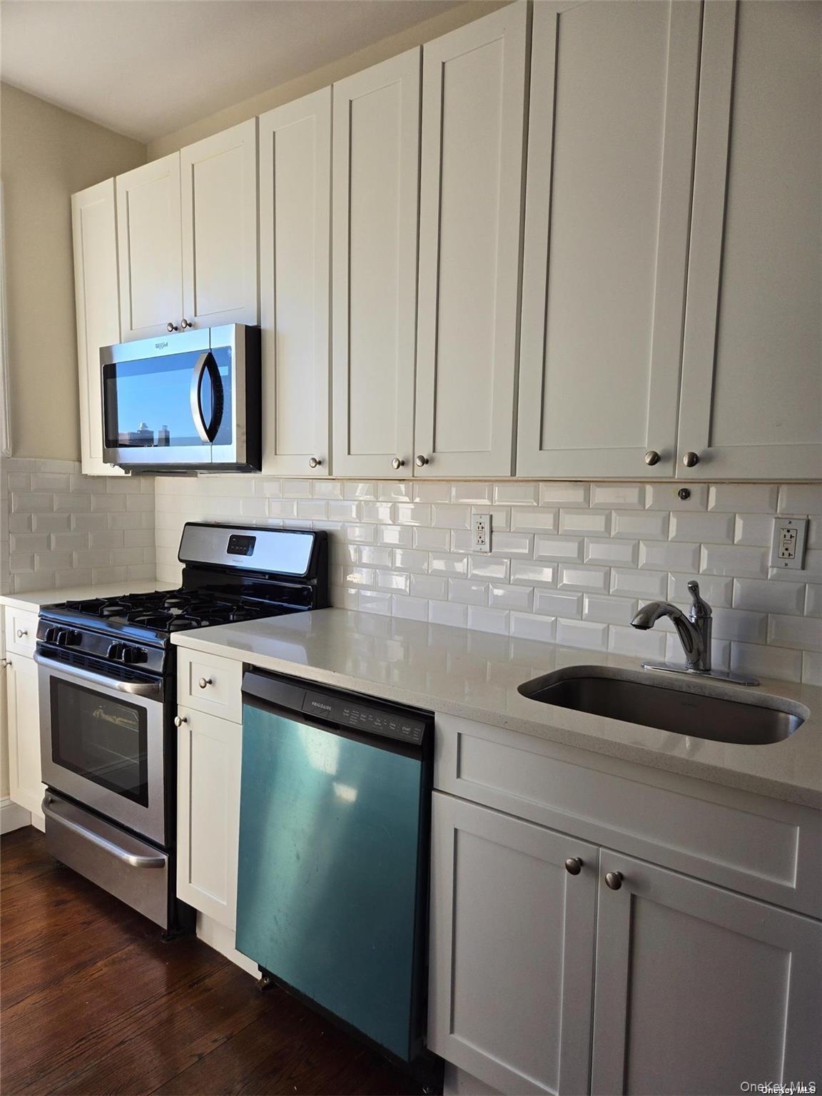 59-11 Queens Boulevard # 5H, Woodside, NY 11377