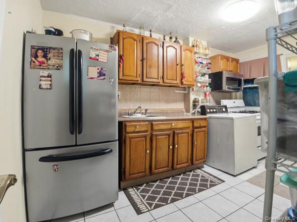 2448 Devoe Terrace, Bronx, NY 10468