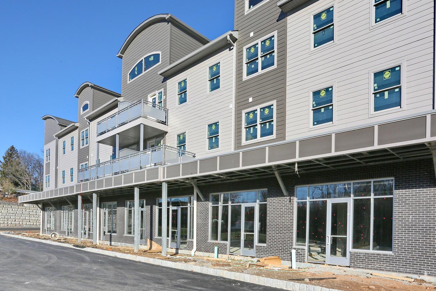 142 Route 59, Monsey, NY 10952