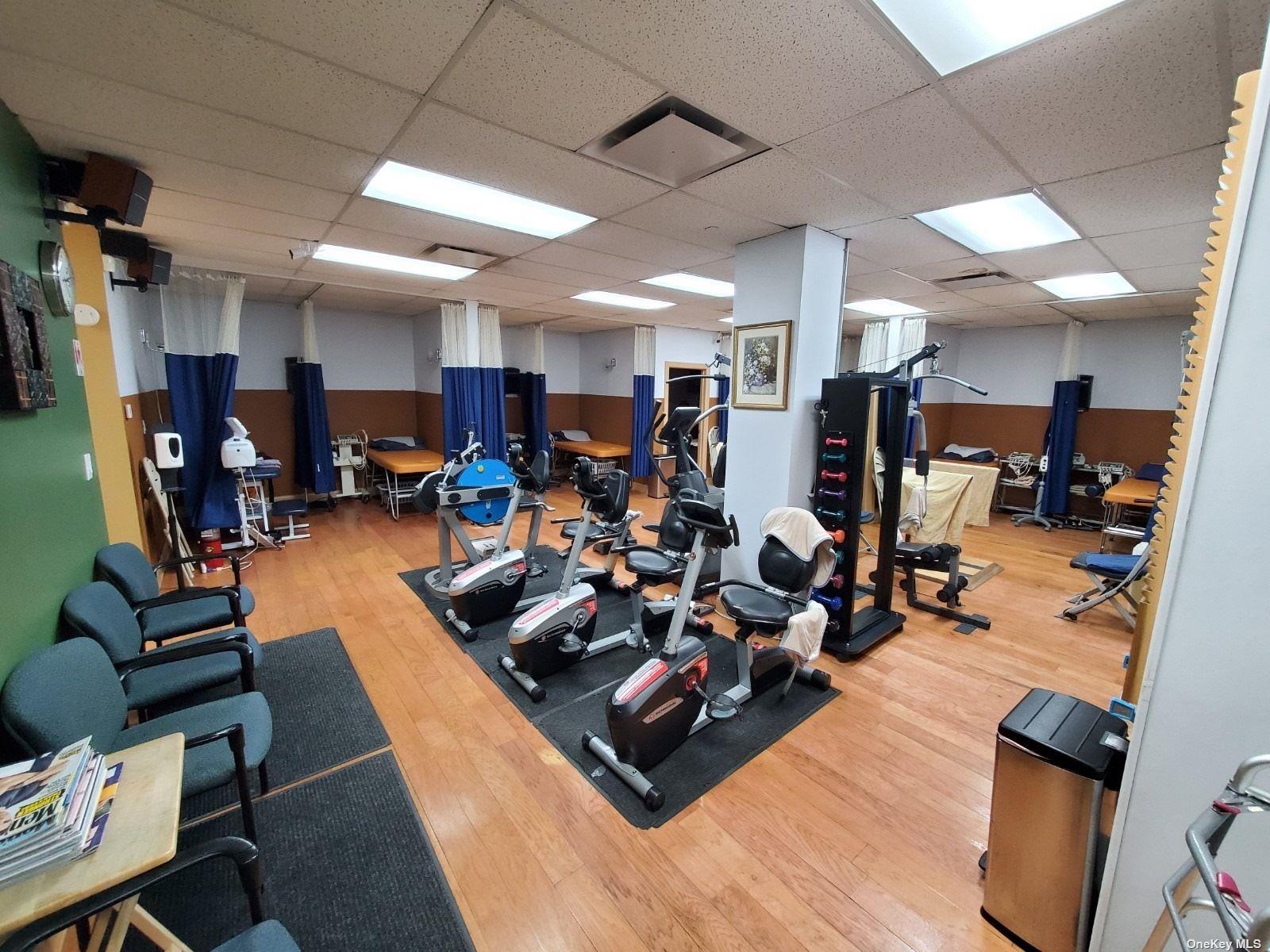 38-34 Parsons Boulevard # CF2(1B), Flushing, NY 11354