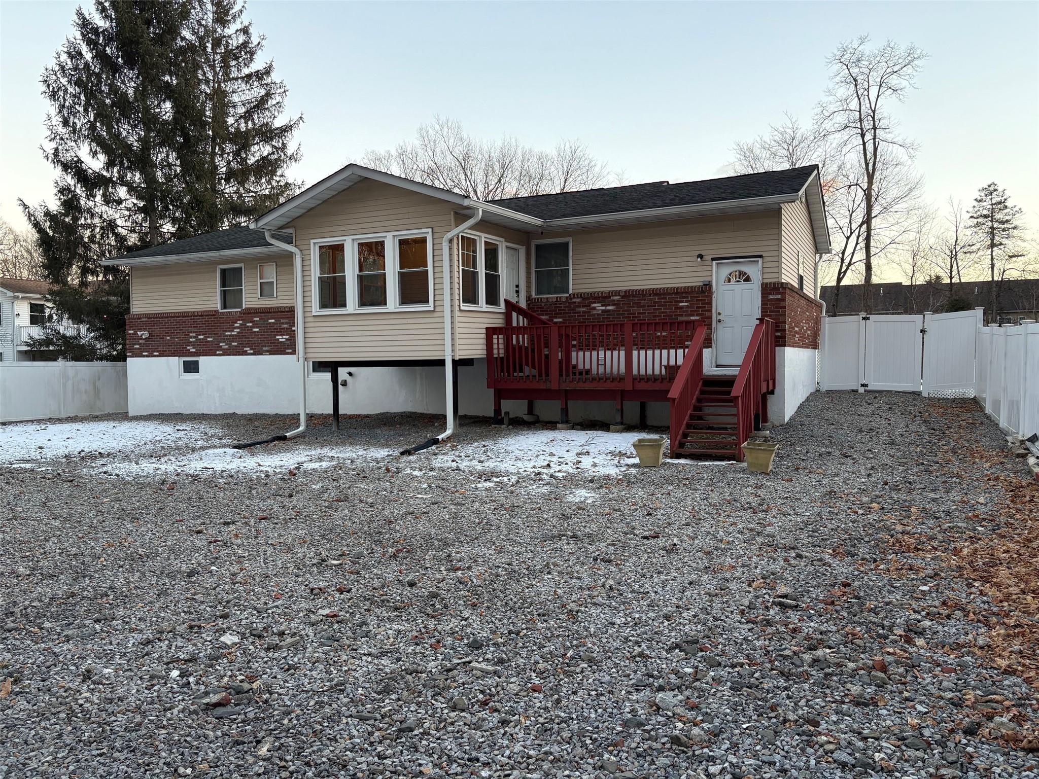 83 Spring Street, Poughkeepsie, NY 12601