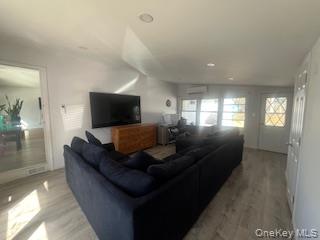 27 Crescent Circle, Rock Hill, NY 12775