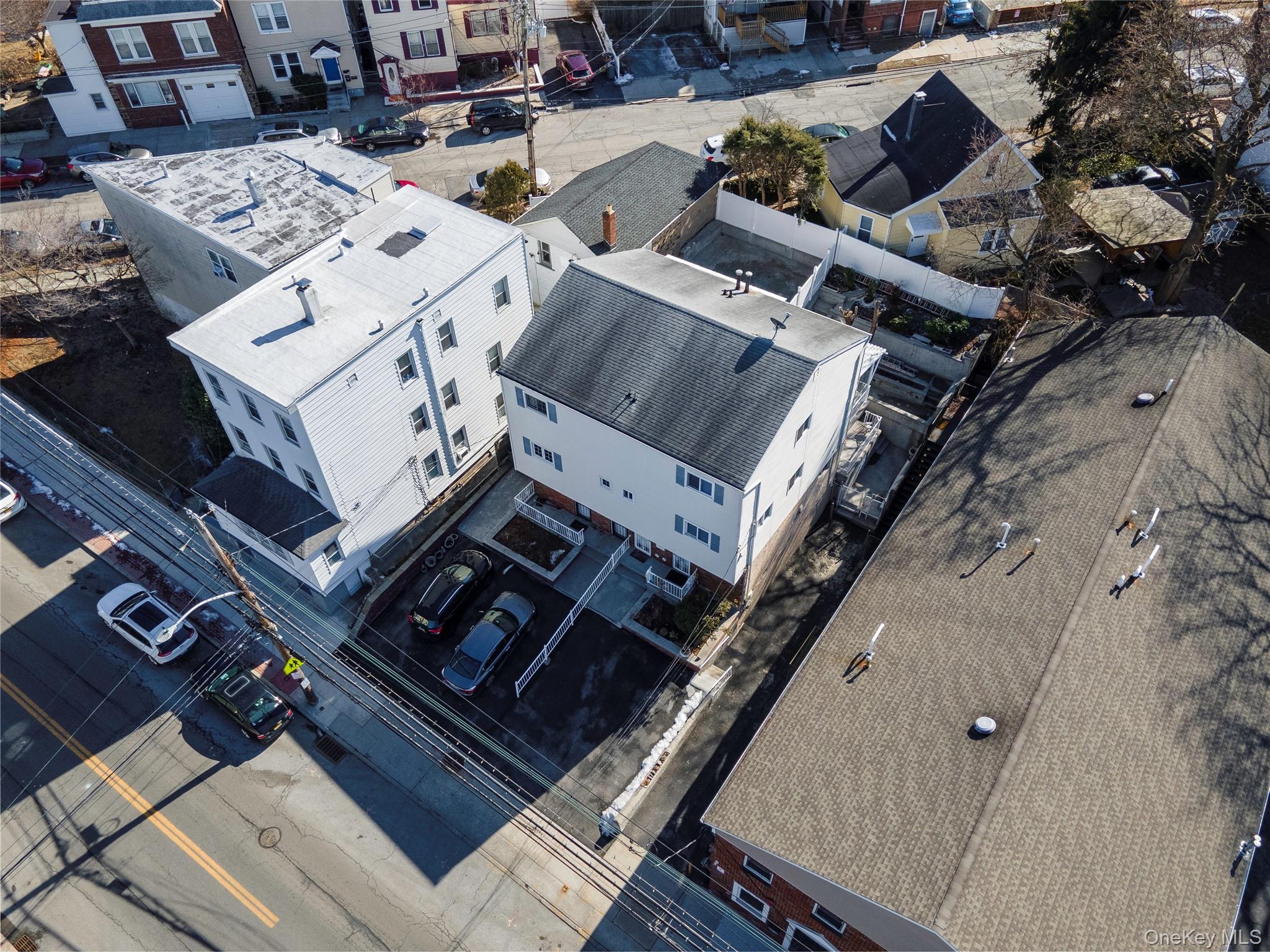 34 Lockwood Avenue, Yonkers, NY 10701