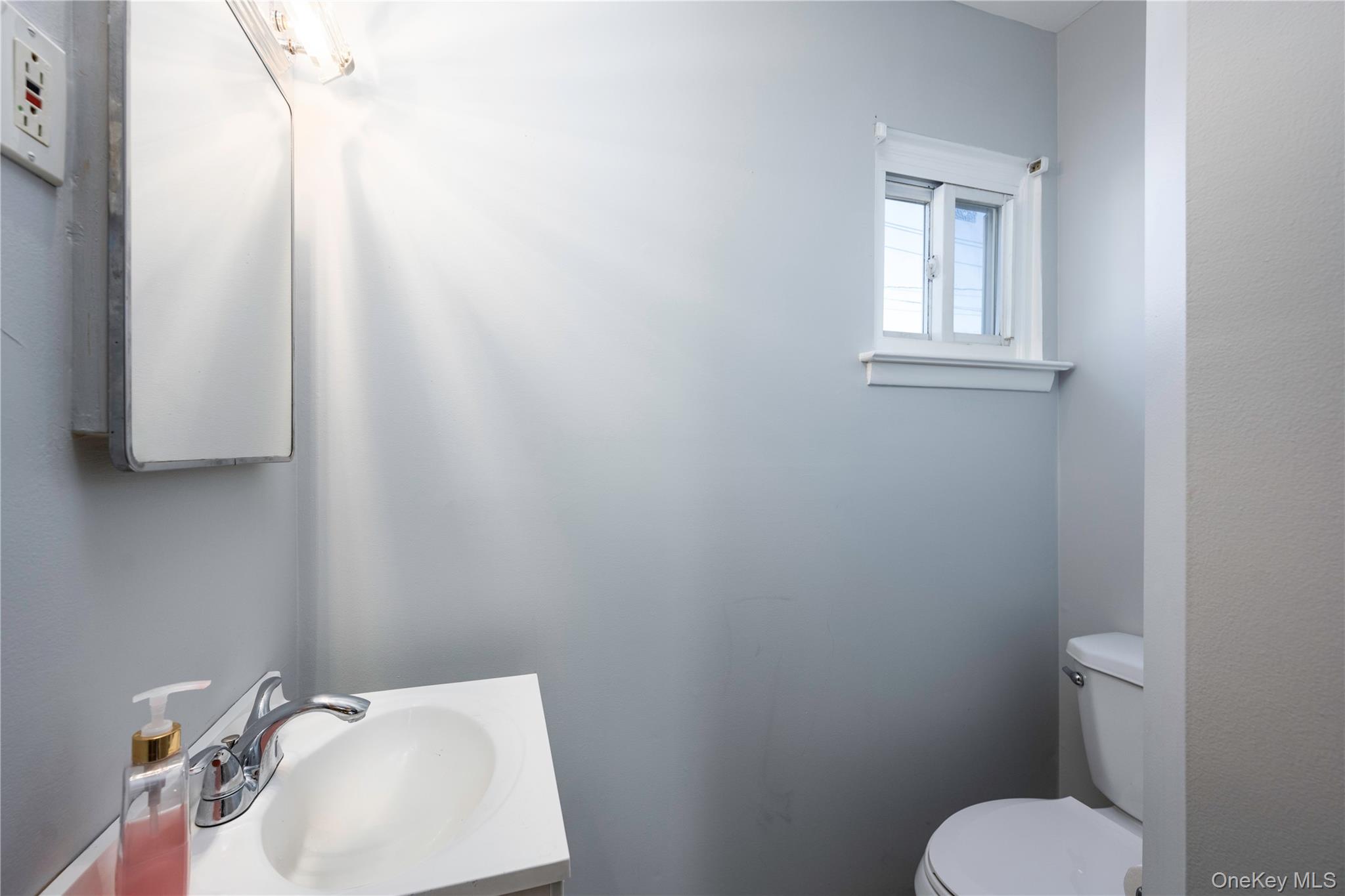 34 Lockwood Avenue, Yonkers, NY 10701