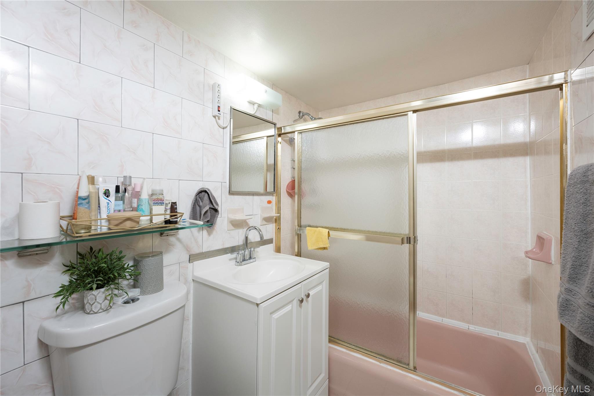 34 Lockwood Avenue, Yonkers, NY 10701