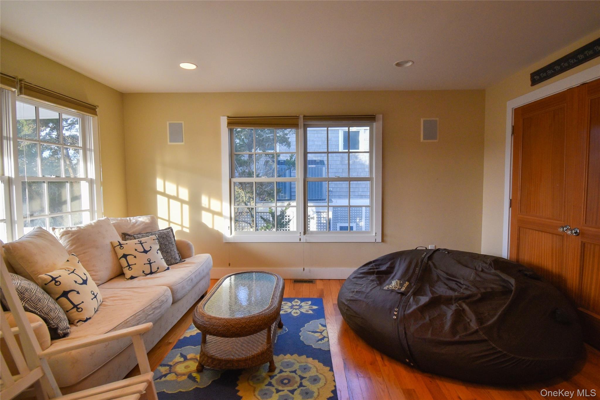 21 Bayside Avenue, East Quogue, NY 11942