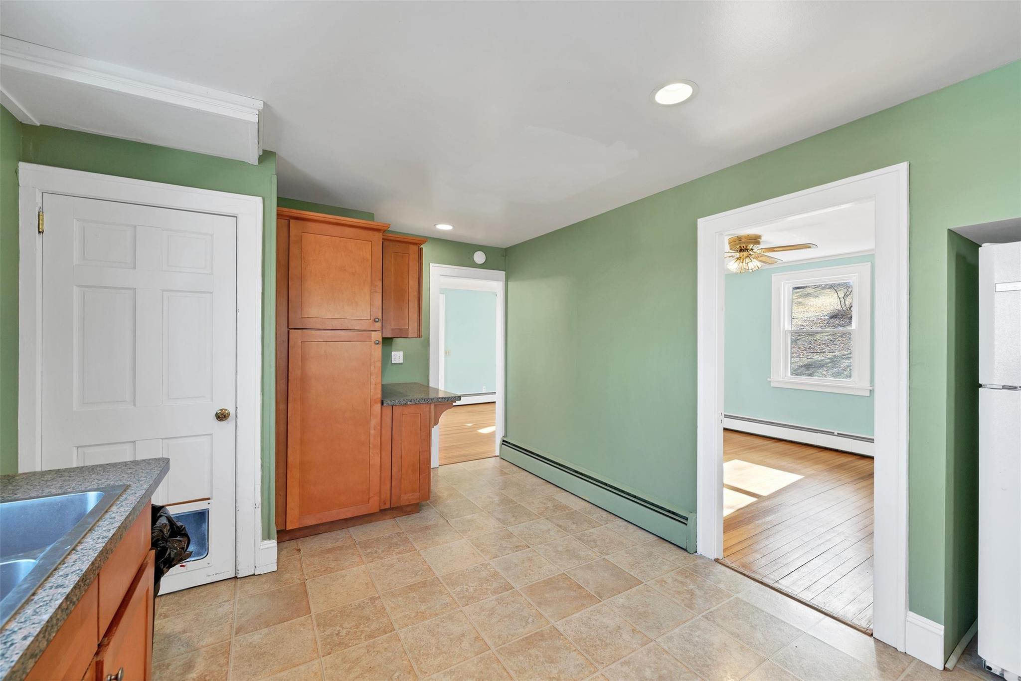 17 Carriage House Road, Warwick, NY 10990