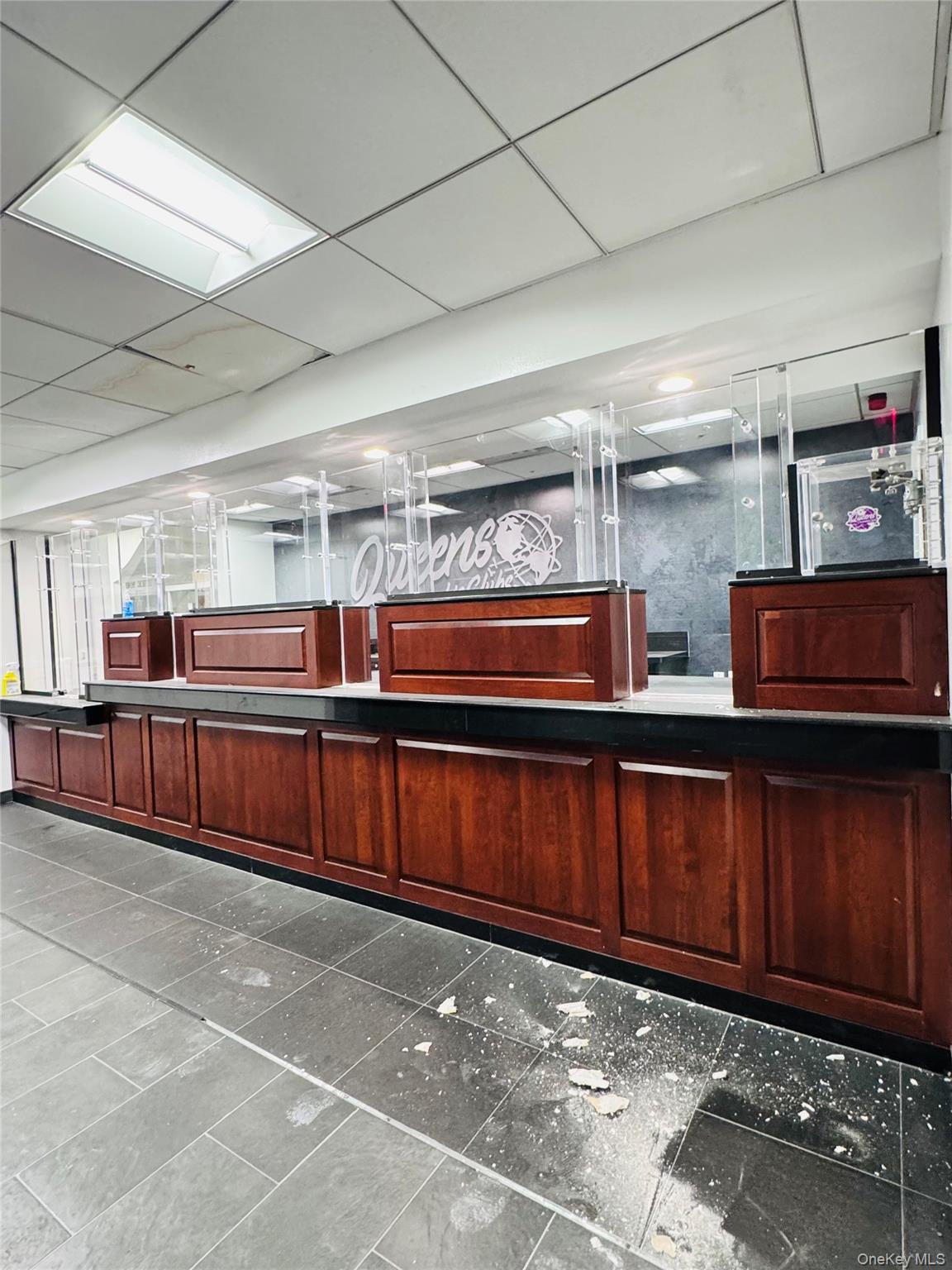 30-75 Steinway Street, Astoria, NY 11103