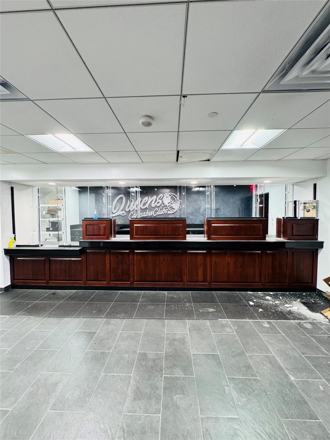 30-75 Steinway Street, Astoria, NY 11103