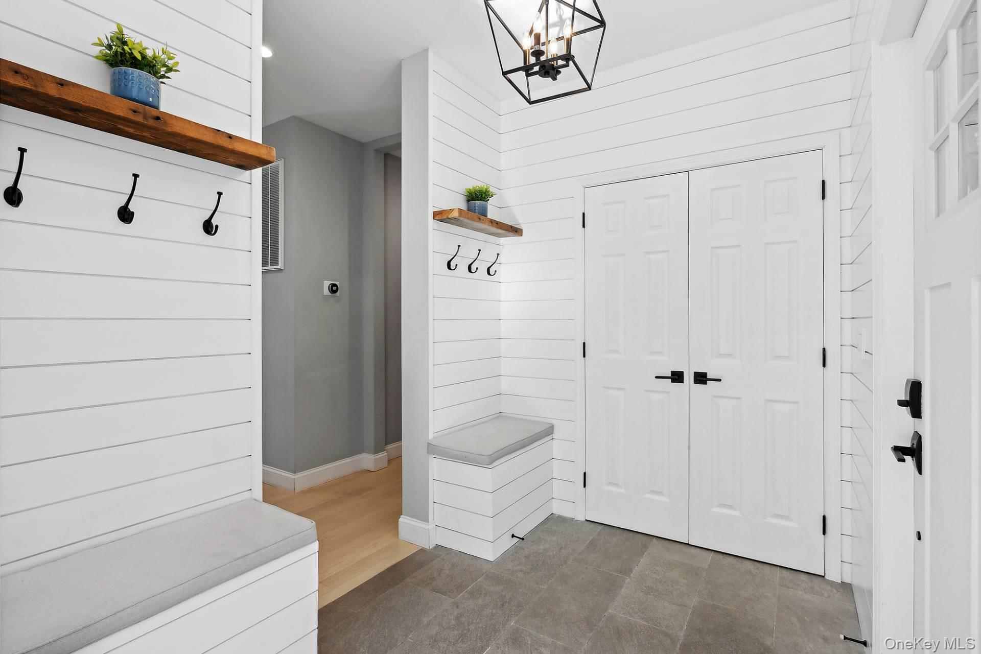 48 Whooping Hollow Road, East Hampton, NY 11937