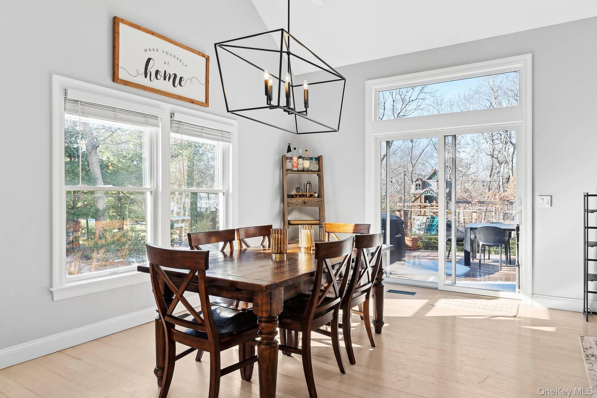 48 Whooping Hollow Road, East Hampton, NY 11937