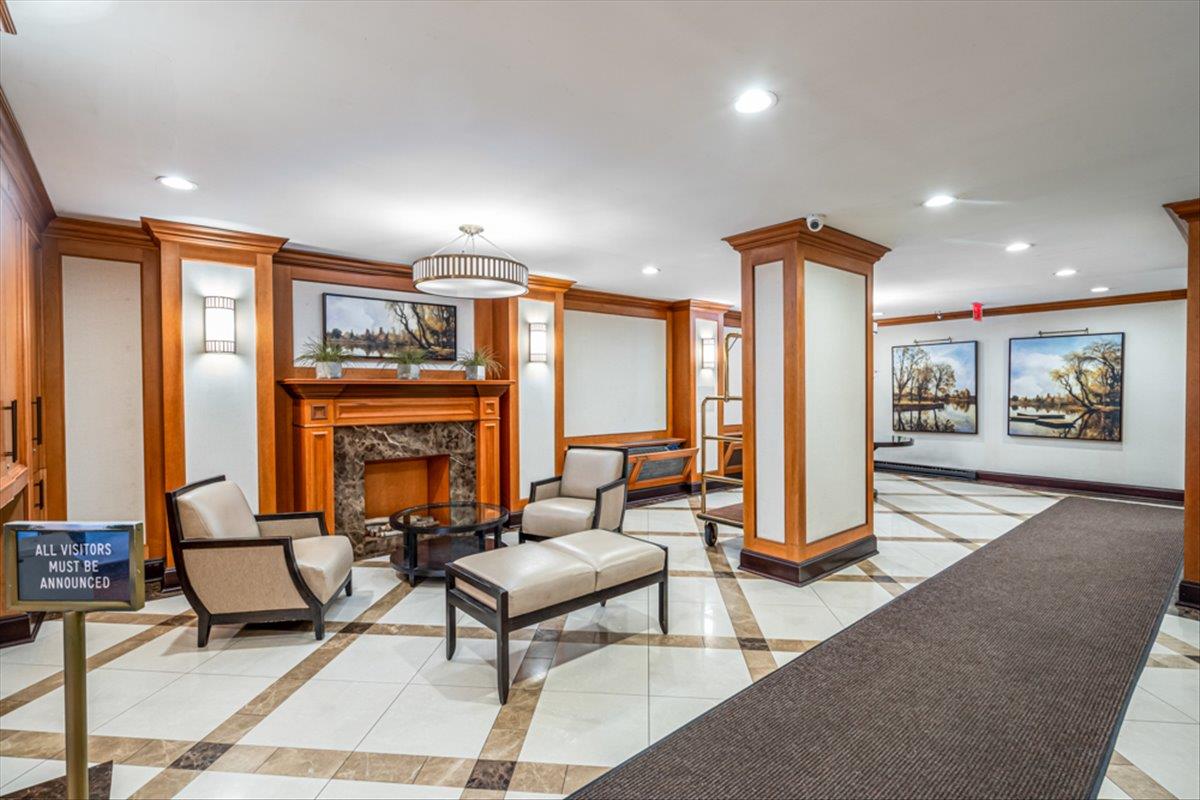 118-18 Union Turnpike # 3H, Kew Gardens, NY 11415