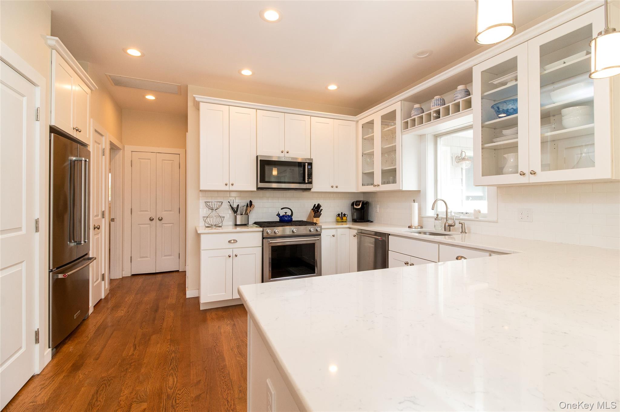 485 Hickory Avenue, Southold, NY 11971