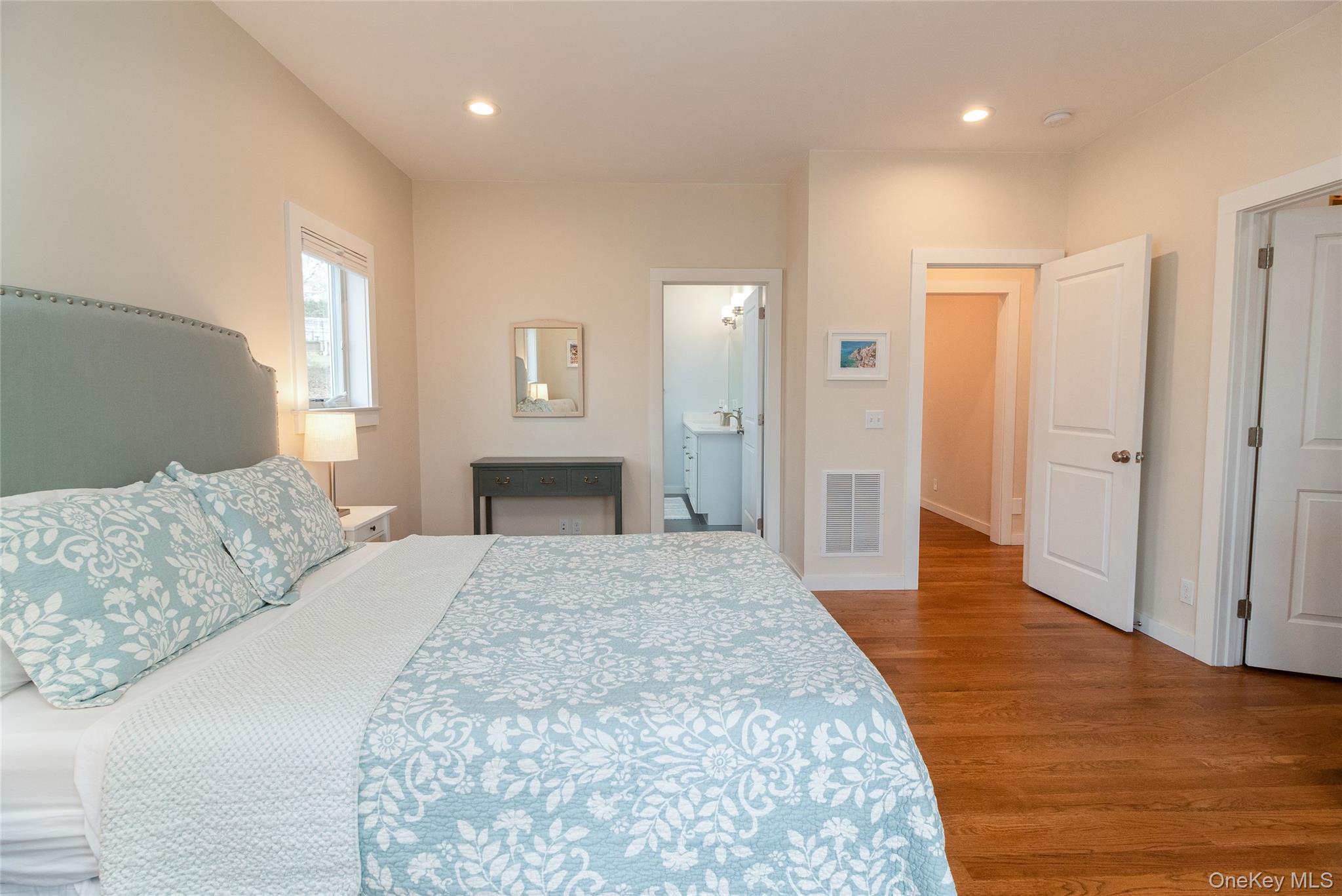 485 Hickory Avenue, Southold, NY 11971