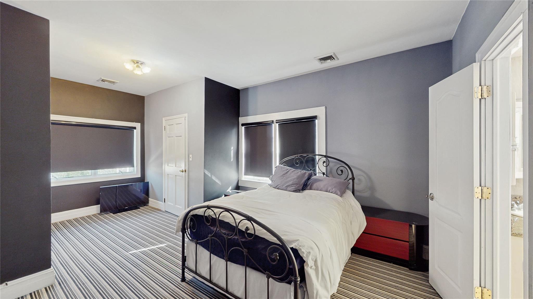 339 Midwood Road, Woodmere, NY 11598