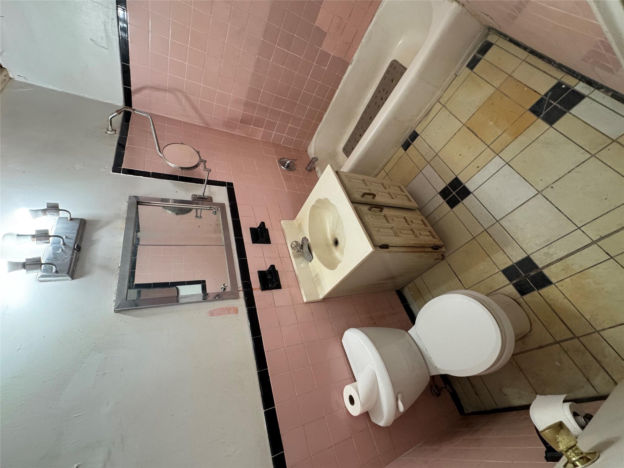 100 S Ocean Avenue # 3m, Freeport, NY 11520