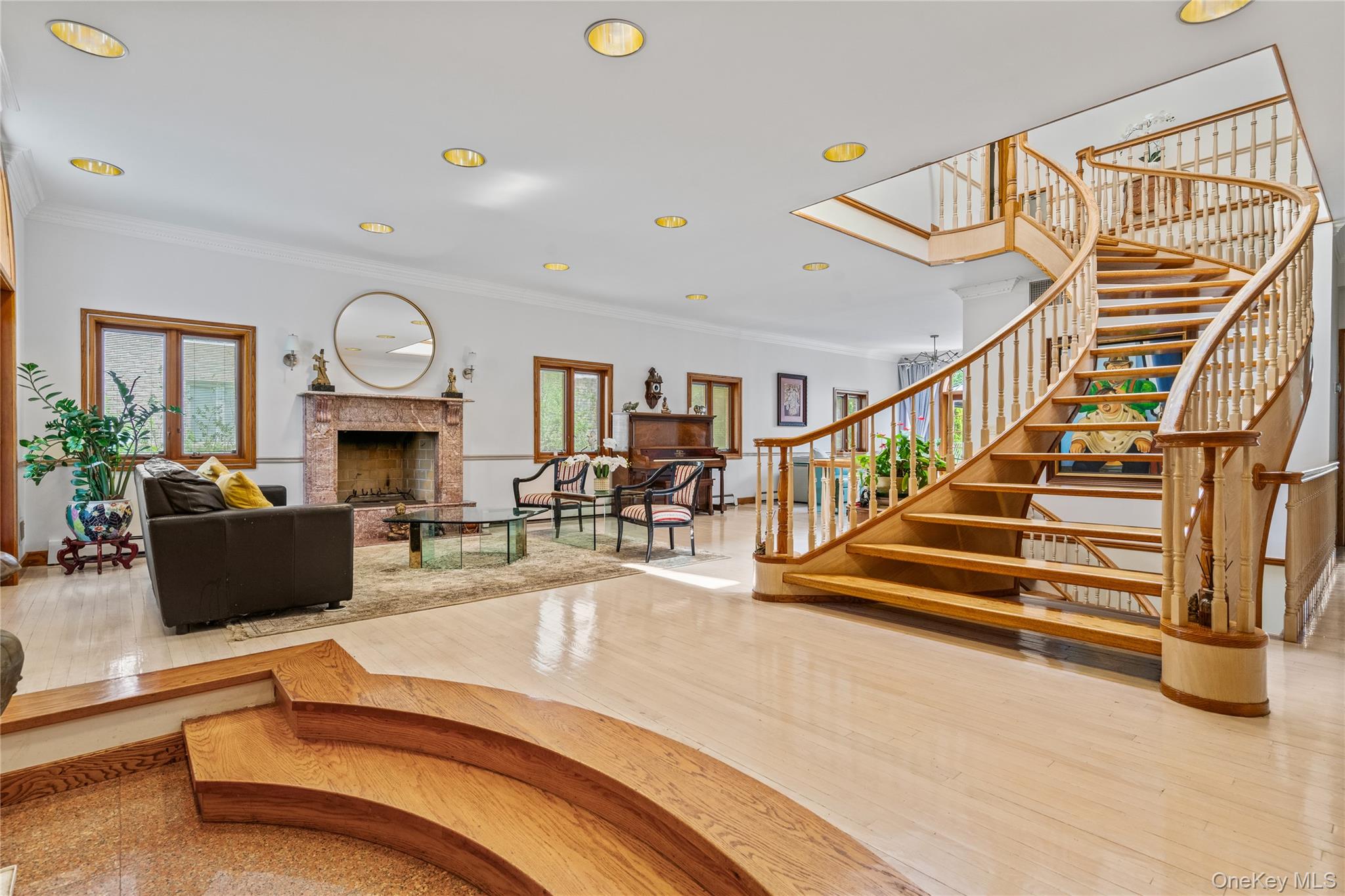 6 Summit Place, Malba, NY 11357