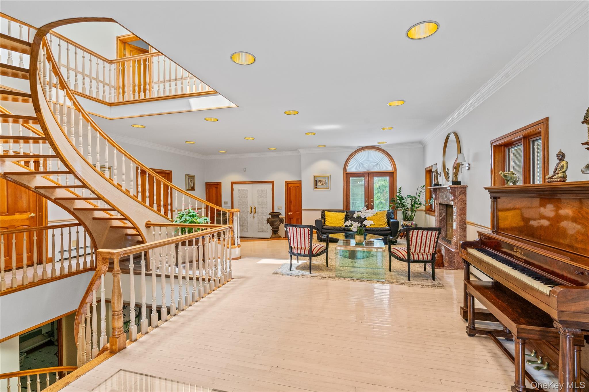 6 Summit Place, Malba, NY 11357