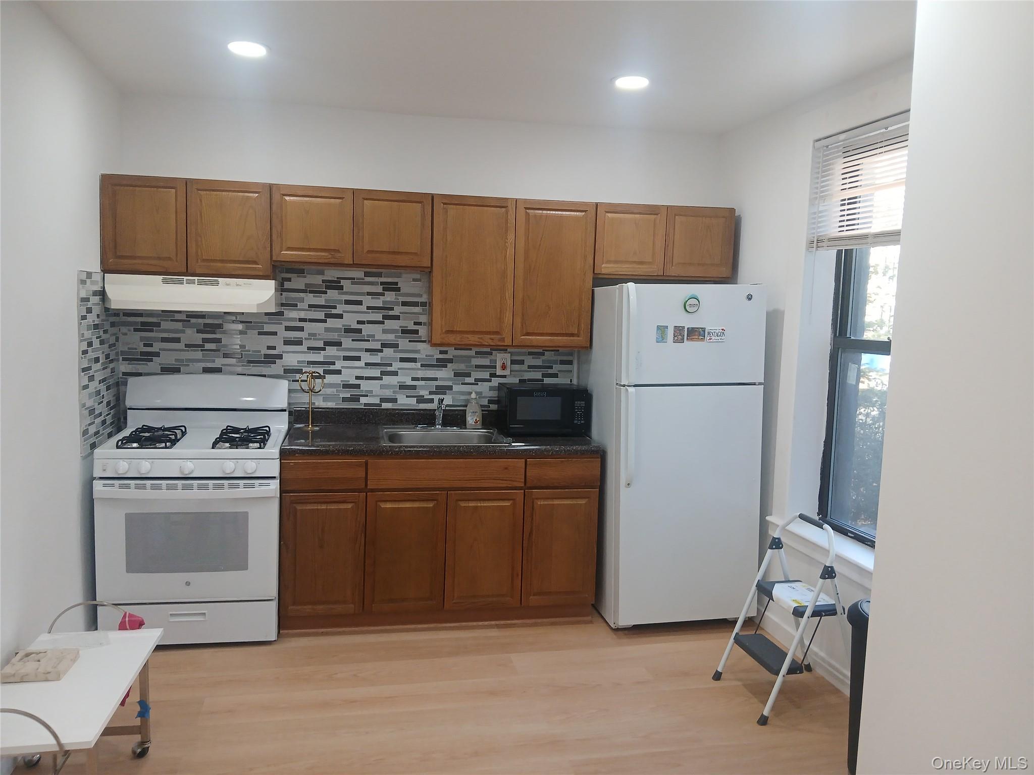 2120 Mapes Avenue # 1A, Bronx, NY 10460