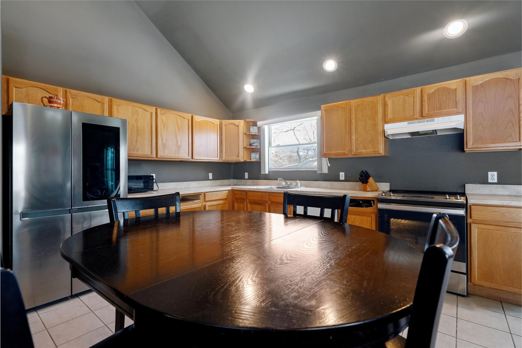 390 Auborn Avenue, Shirley, NY 11967