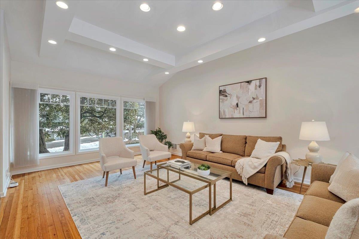 50 Black Birch Lane, Scarsdale, NY 10583